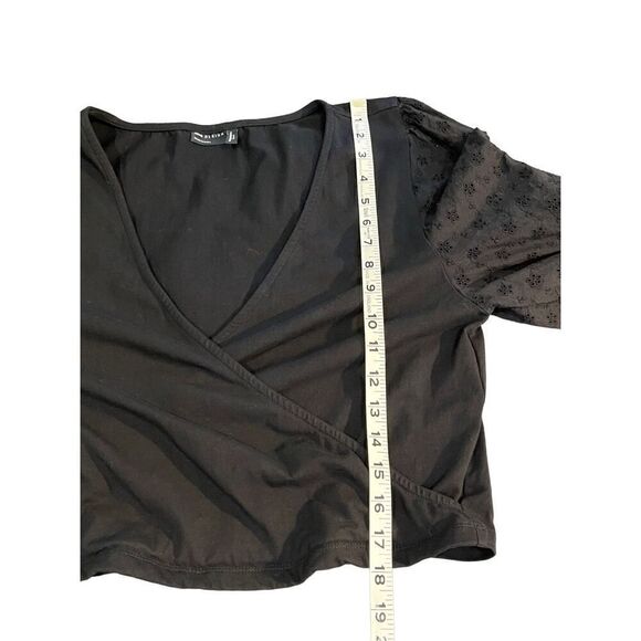 ASOS wrap style cropped black blouse - L - Picture 5 of 8